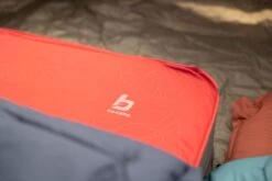 Bo-Camp Dorset Golden Zelfopblazende Slaapmat -Winkel Voor Kampeerartikelen Voor Buiten 1267 1900 bo camo slaapmat