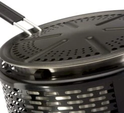 Cobb Pro Compact Houtskoolbarbecue - Zwart 7 Cobb Pro Compact Houtskoolbarbecue - Zwart -Winkel Voor Kampeerartikelen Voor Buiten 1900 1900 6009688700428 cobb pro zwart 1 scaled 800x800 1