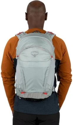 Osprey Hikelite Wandelrugzak - 26 Liter - Zilver -Winkel Voor Kampeerartikelen Voor Buiten 1900 1900 0039 hikelite 26l s23 onbody6 silverlining 10004802