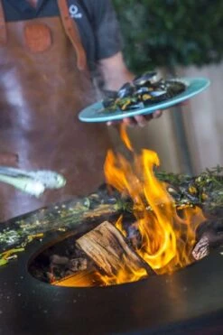 OFYR Classic Black 85 -Winkel Voor Kampeerartikelen Voor Buiten 900 600 ofyr locatie shoot2166