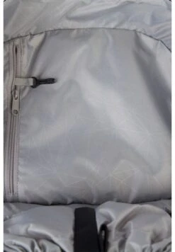 Nomad Topaz Backpack - 50 Liter - Zwart -Winkel Voor Kampeerartikelen Voor Buiten 900 624 bbtop5f6d b50 116 3